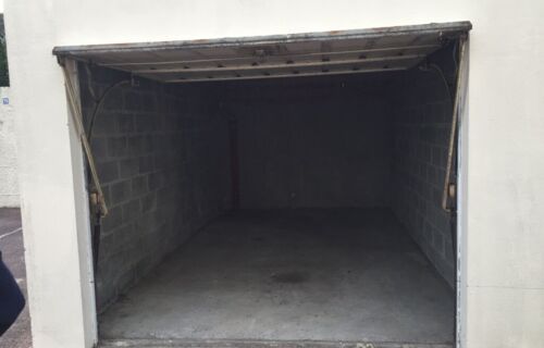 Garage à Caen derrière université; rue Père Sanson (14)