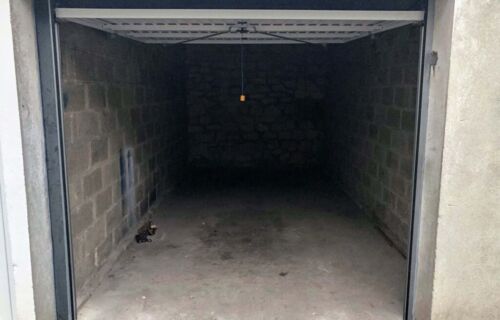 Location parking Caen rue de Falaise (14)