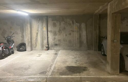 Place de parking dans résidence sécurisée Paris 19