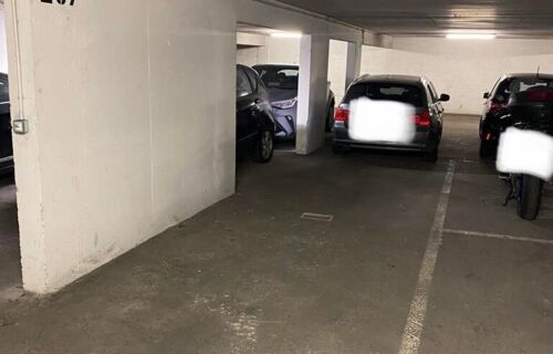Place de parking sécurisée - Paris 11e