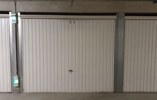 Garage fermé sécurisé 5 minutes aéroport Marignane, Aix tgv, port de croisière