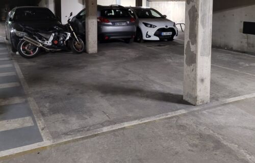 Parking proche métro Menilmontant Paris 11
