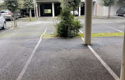 Location d'une place de parking proche de Terres neuves / La belle rose à Bègles