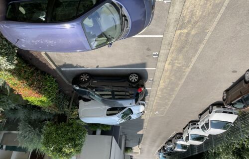 Place de parking découvert