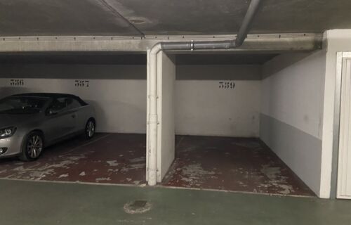 Place de Parking à Levallois