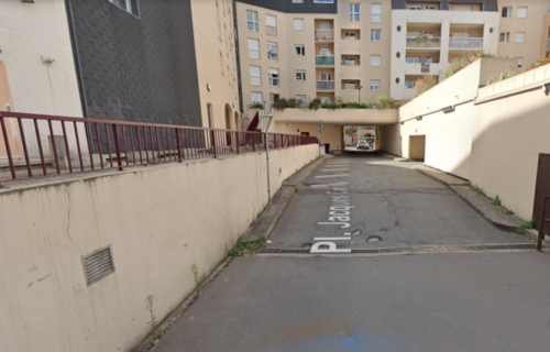 CACHAN : place de parking à louer (centre-ville)