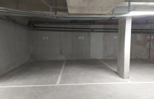 Places de parking à louer