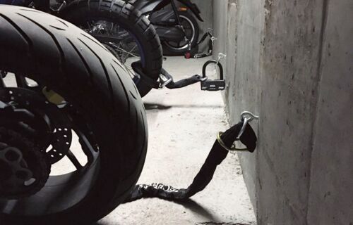 Location place parking sécurisée - moto deux-roues scooter