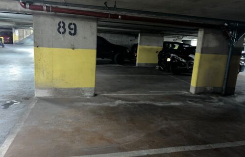 Parking rue de Paradis