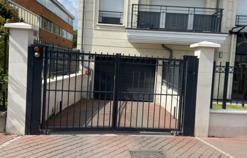 Parking dans la ville de Clamart