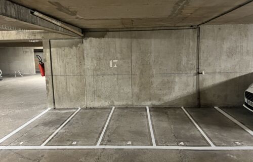 🛵 Place parking moto/scooter Paris 19e 🛵
