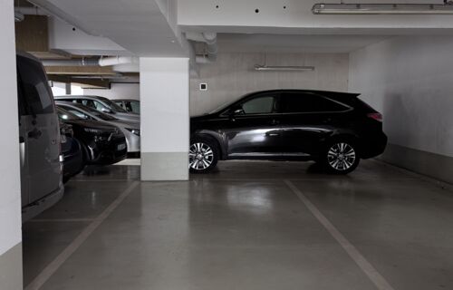 2 places de parking - Gare de Bécon-Les-Bruyères