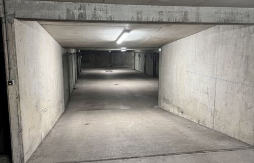 Location place parking sécurisée