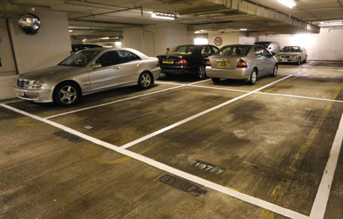 Location parking 233 rue de charenton paris 12