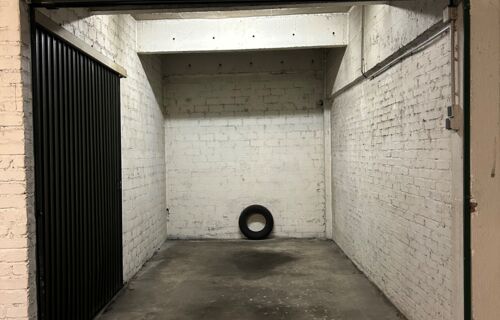 Loue parking 300€/mois - 75016 (52 Rue Jean de La Fontaine)