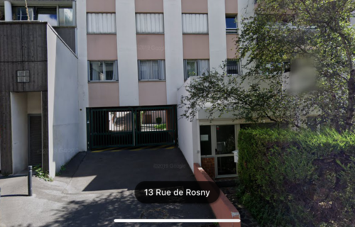 Parking près de la Mairie de Montreuil