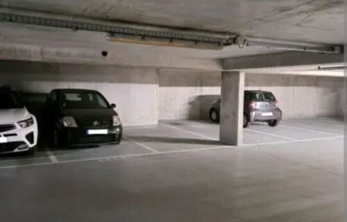 Parking a louer centre de Châtillon