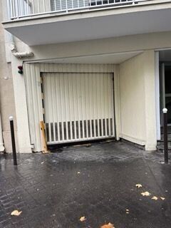 Parking près de Jaurès Paris 19